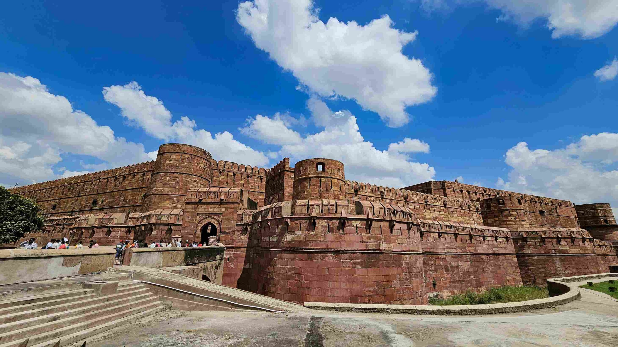 best time to visit Agra Fort