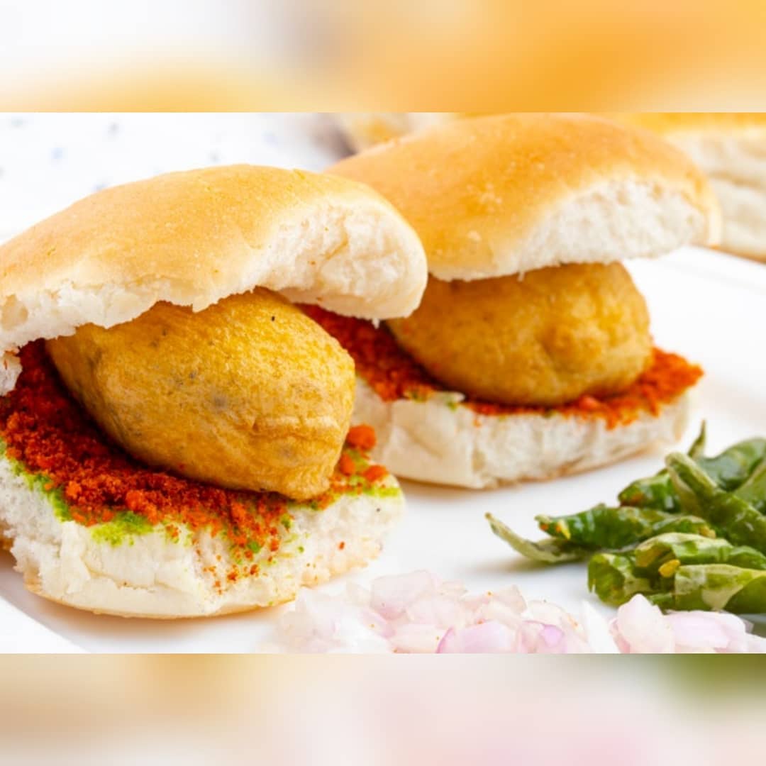 Foodie’s Paradise: Where & What to Eat in Mumbai