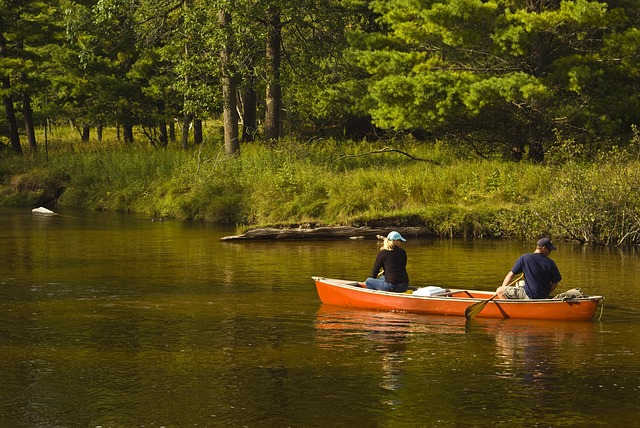 park on a canoe safari